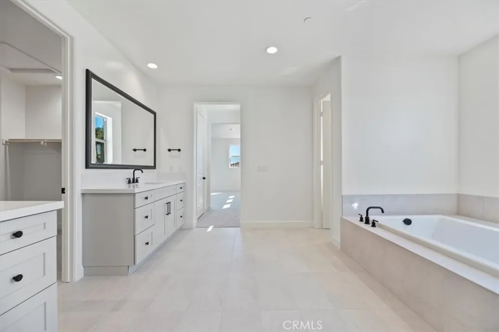 2941 Orchard Glen Escondido, CA 92026