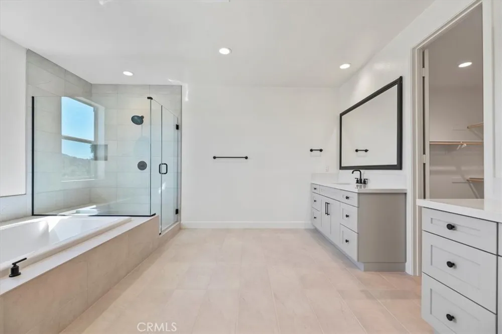 2941 Orchard Glen Escondido, CA 92026