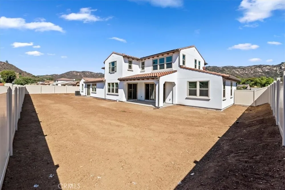 2941 Orchard Glen Escondido, CA 92026