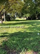 721 W Hallandale Beach Blvd Hallandale Beach, FL 33009
