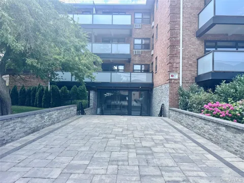 315 Atlantic Avenue #1A