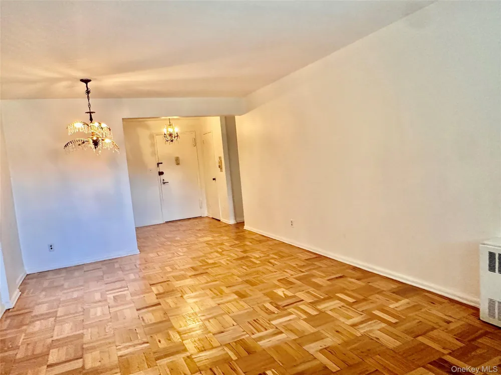 315 Atlantic Avenue #1A East Rockaway, NY 11518
