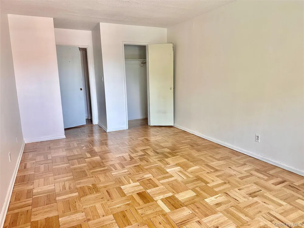 315 Atlantic Avenue #1A East Rockaway, NY 11518