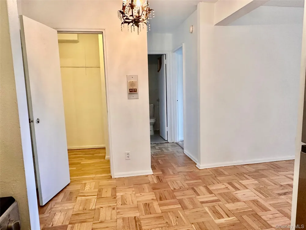 315 Atlantic Avenue #1A East Rockaway, NY 11518