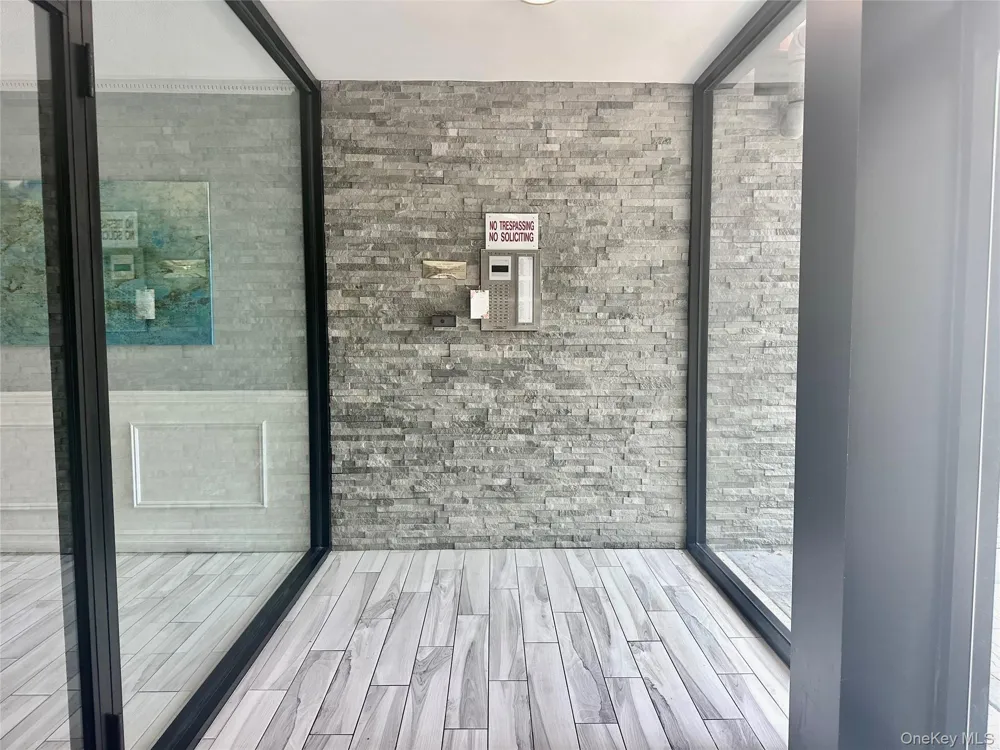 315 Atlantic Avenue #1A East Rockaway, NY 11518