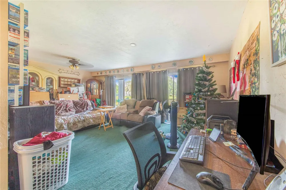 163 PALM VIEW COURT #3483/4 Haines City, FL 33844