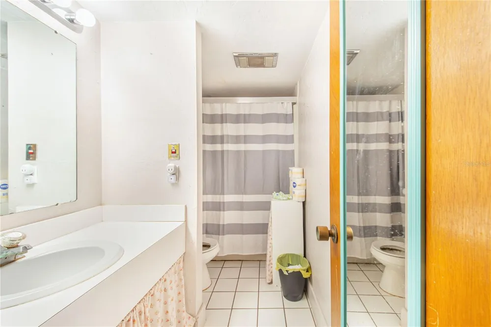 163 PALM VIEW COURT #3483/4 Haines City, FL 33844