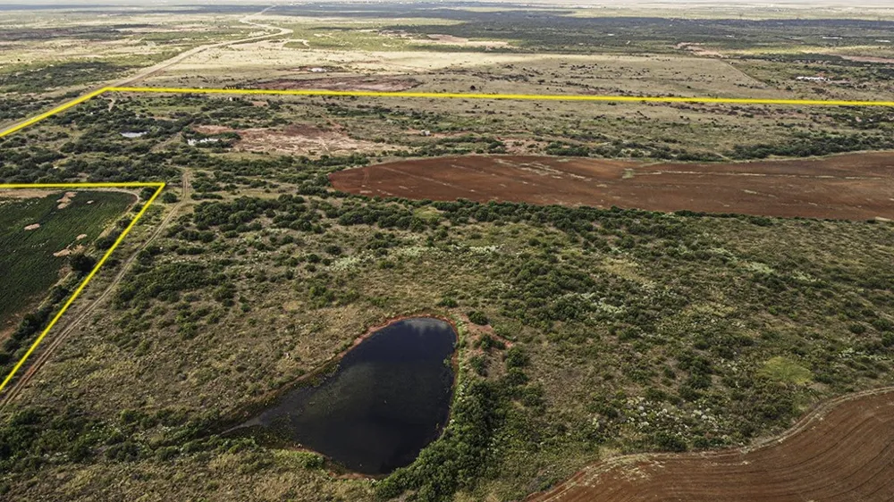 State Highway 25 S Electra, TX 76360