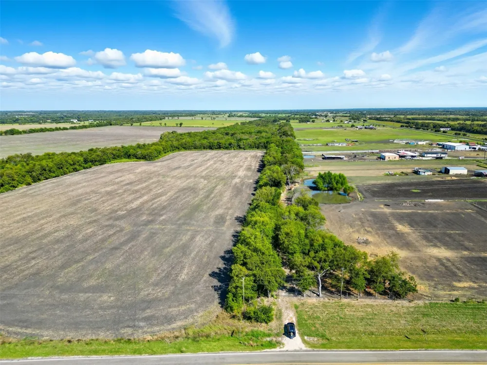 Off Fm 3427 Wolfe City, TX 75496