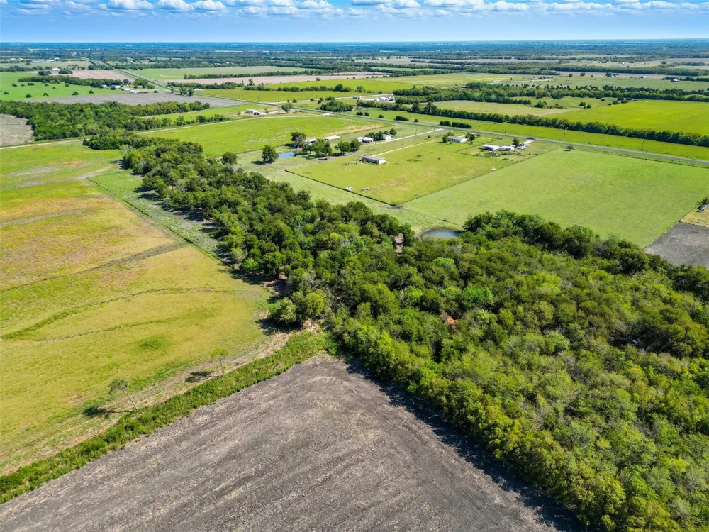Off Fm 3427 Wolfe City, TX 75496