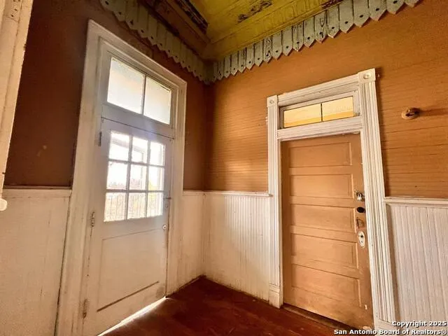520 Davis Ave Unit B Laredo, TX 78040