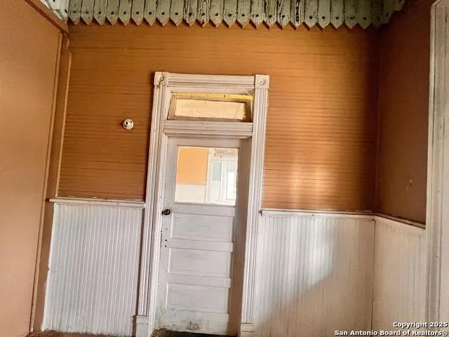 520 Davis Ave Unit B Laredo, TX 78040