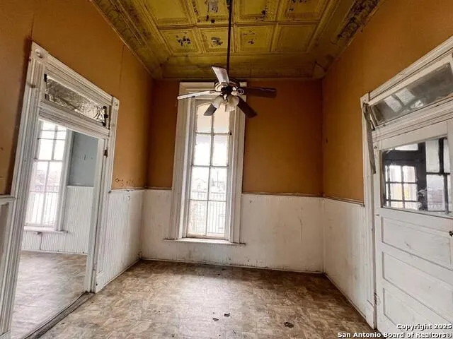 520 Davis Ave Unit B Laredo, TX 78040