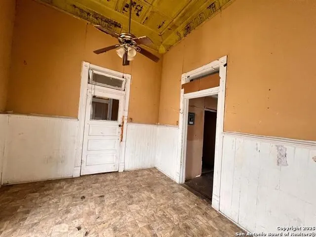 520 Davis Ave Unit B Laredo, TX 78040