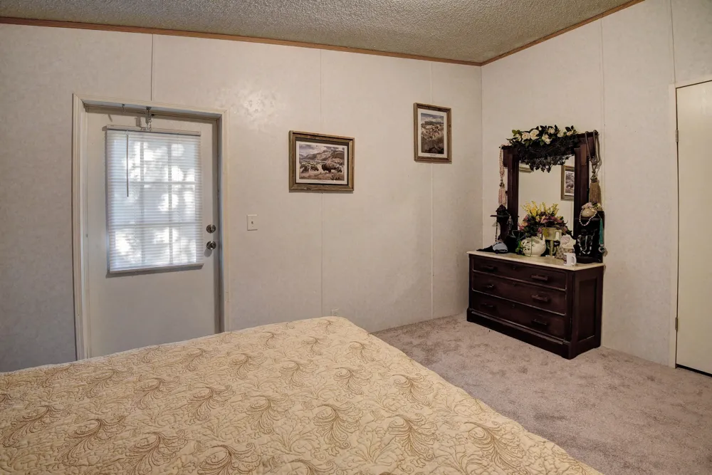 181 Lockwood Road Red Rock, TX 78662