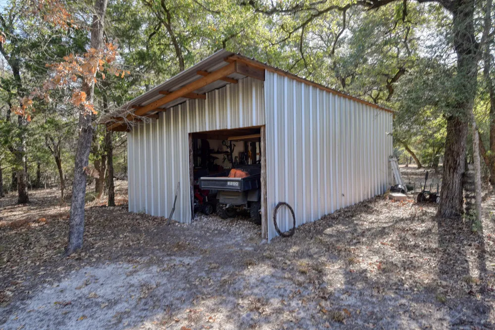 181 Lockwood Road Red Rock, TX 78662