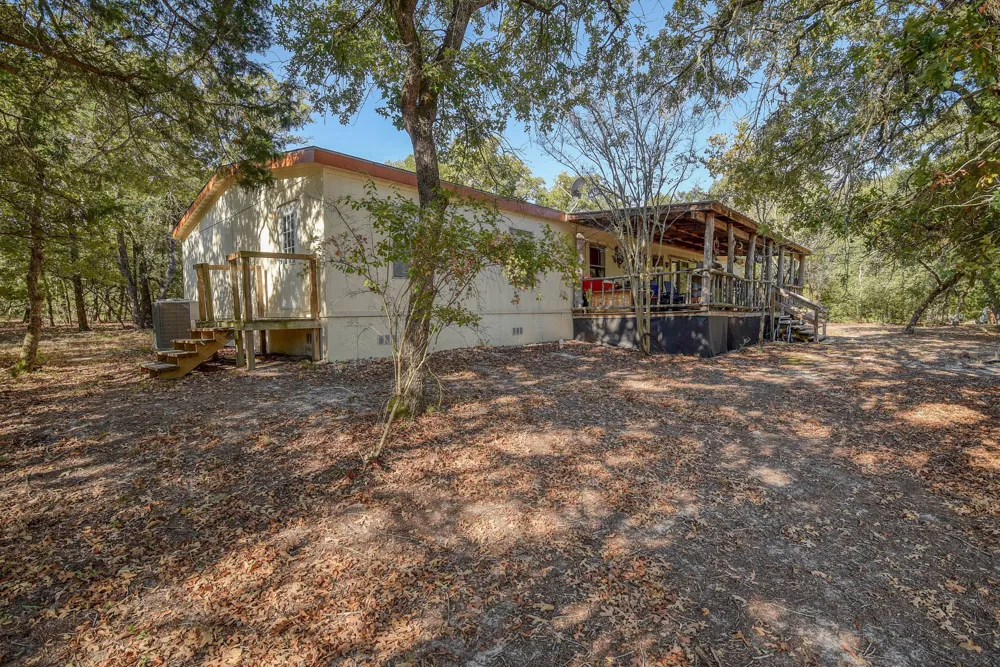 181 Lockwood Road Red Rock, TX 78662