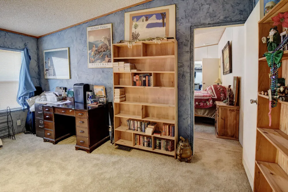 181 Lockwood Road Red Rock, TX 78662