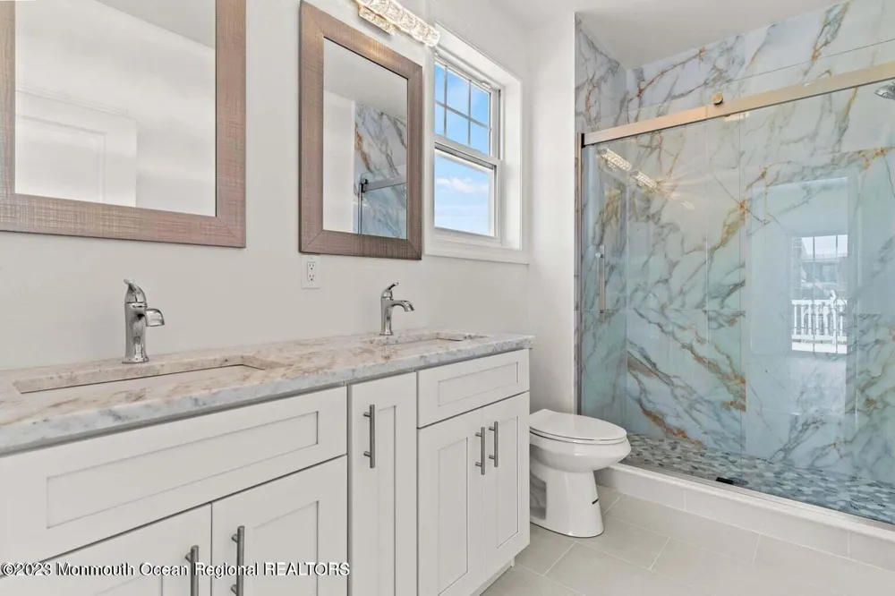 63 Hamilton Avenue Seaside Heights, NJ 08751