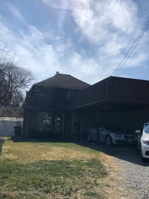322 Wells Avenue
