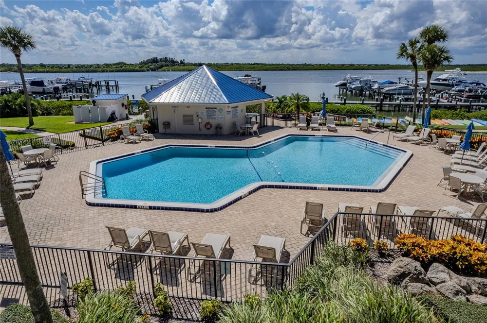 2700 PENINSULA AVENUE #516 New Smyrna Beach, FL 32169