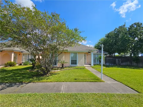 2315 Capri Drive