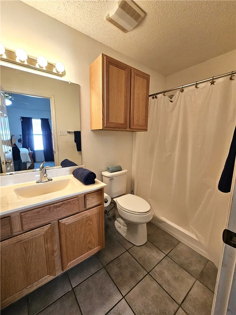 2315 Capri Drive Ingleside, TX 78362
