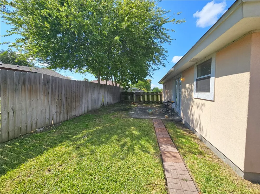 2315 Capri Drive Ingleside, TX 78362