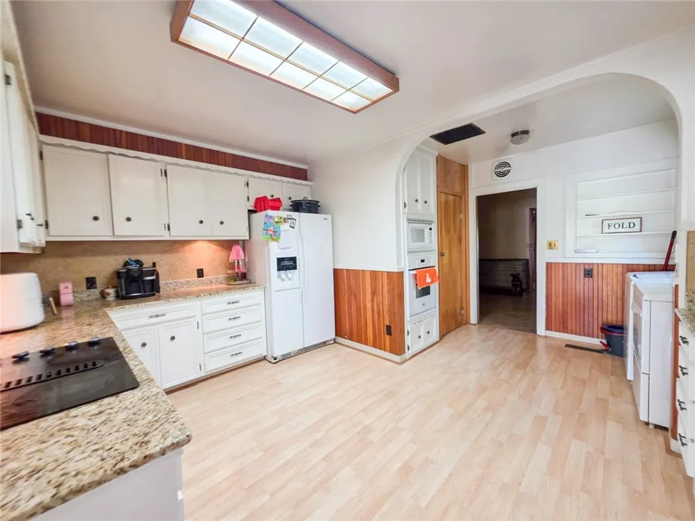 614 Lane Yreka, CA 96097