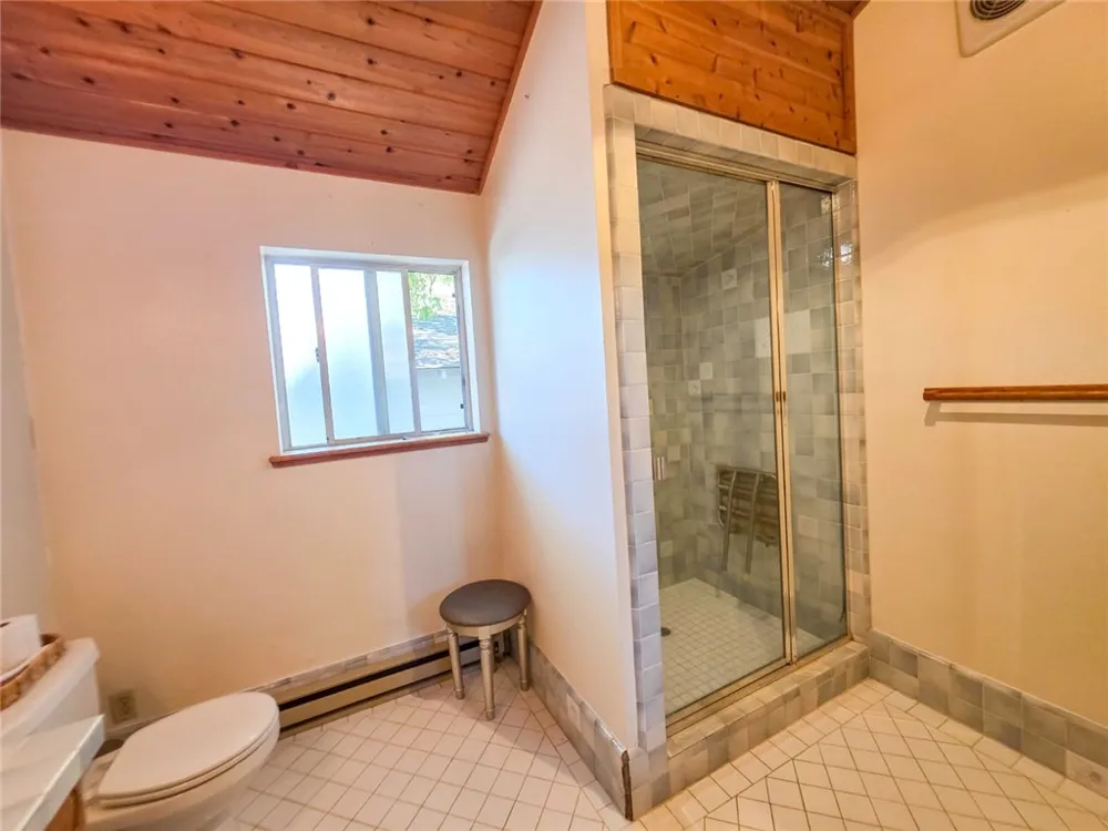 614 Lane Yreka, CA 96097