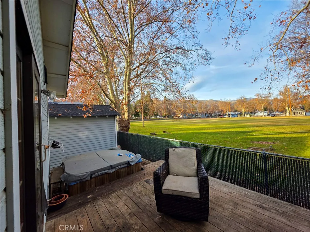 614 Lane Yreka, CA 96097