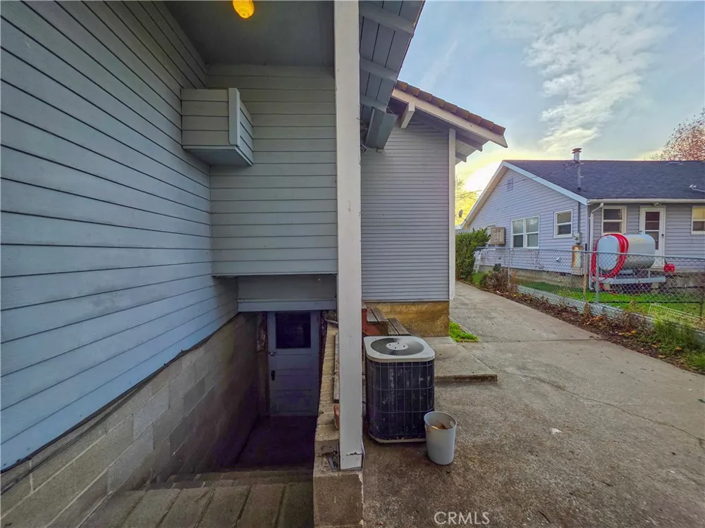 614 Lane Yreka, CA 96097