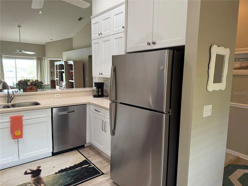 5251 MAHOGANY RUN AVENUE #524 Sarasota, FL 34241