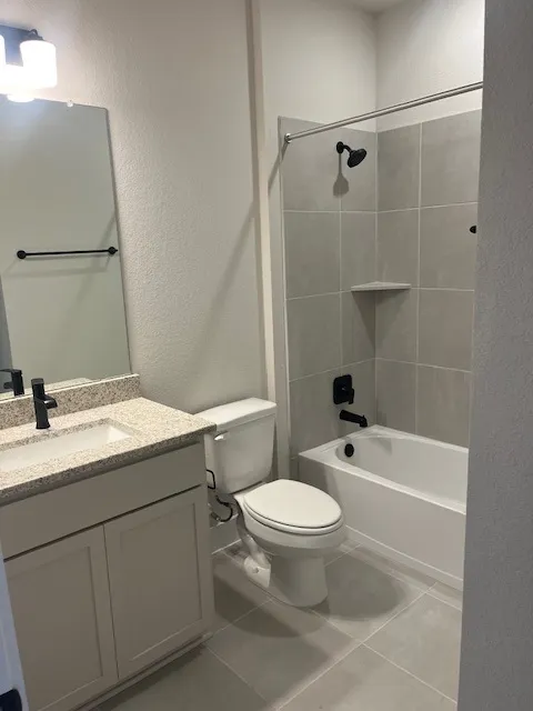 328 Blue Oasis Lane #328 Leander, TX 78641
