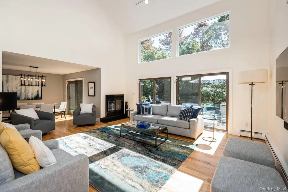 1 Deer Path Quogue, NY 11959