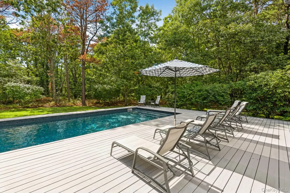 1 Deer Path Quogue, NY 11959