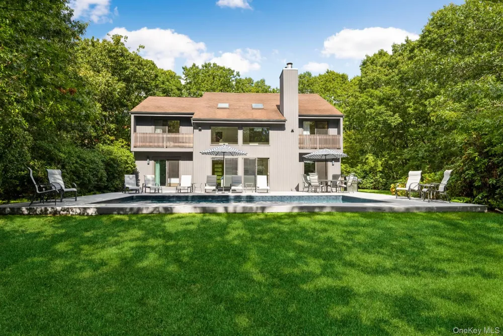 1 Deer Path Quogue, NY 11959
