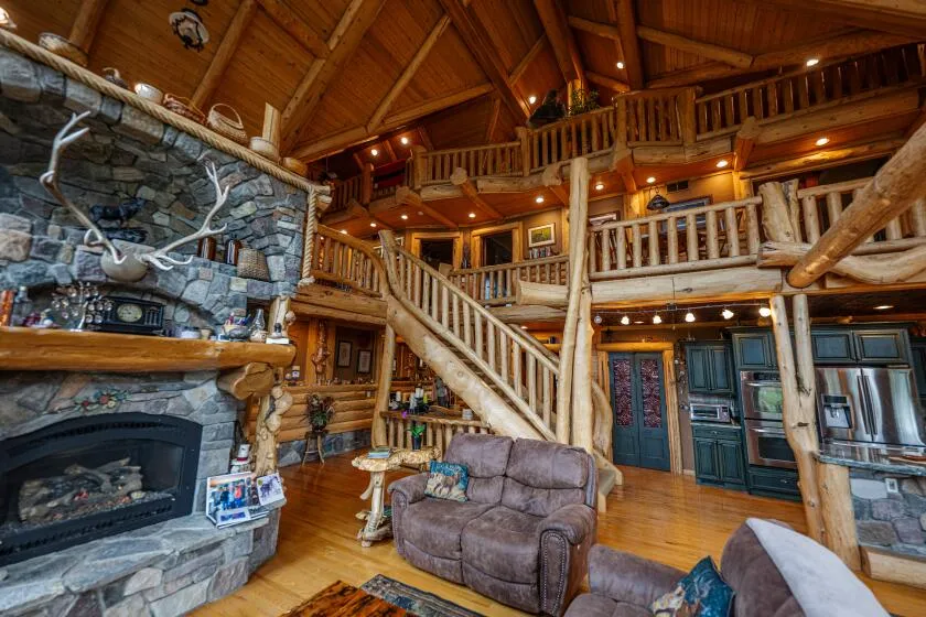 8912 Echo Valley Trail Atlanta, MI 49709