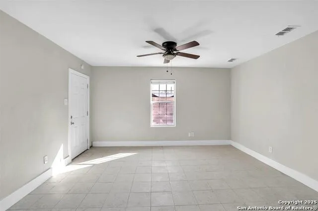 1303 Philadelphia St Laredo, TX 78041