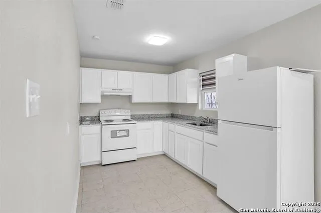 1303 Philadelphia St Laredo, TX 78041