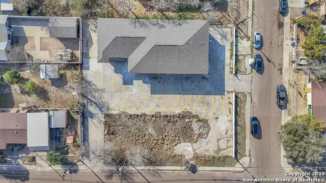 1303 Philadelphia St Laredo, TX 78041