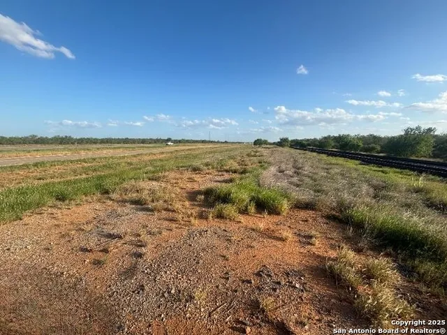 50 ACRES IH 35 Frontage Laredo, TX 78001