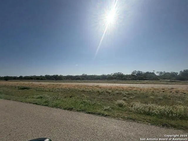 50 ACRES IH 35 Frontage Laredo, TX 78001
