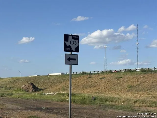 50 ACRES IH 35 Frontage Laredo, TX 78001