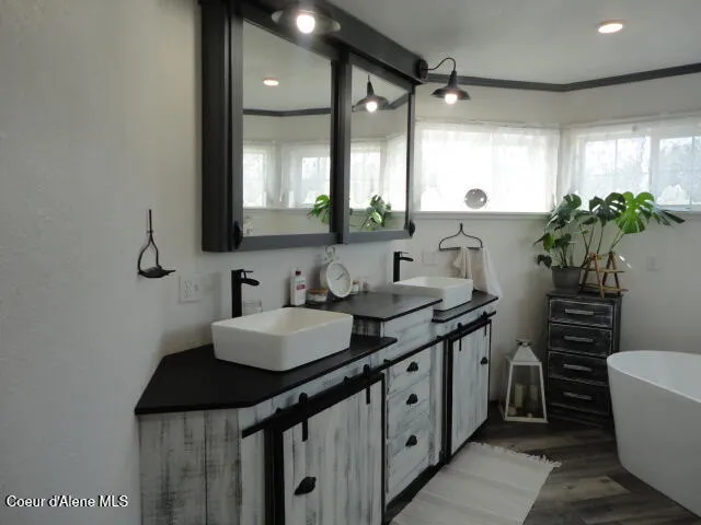 149 Meadow Road St. Maries, ID 83861