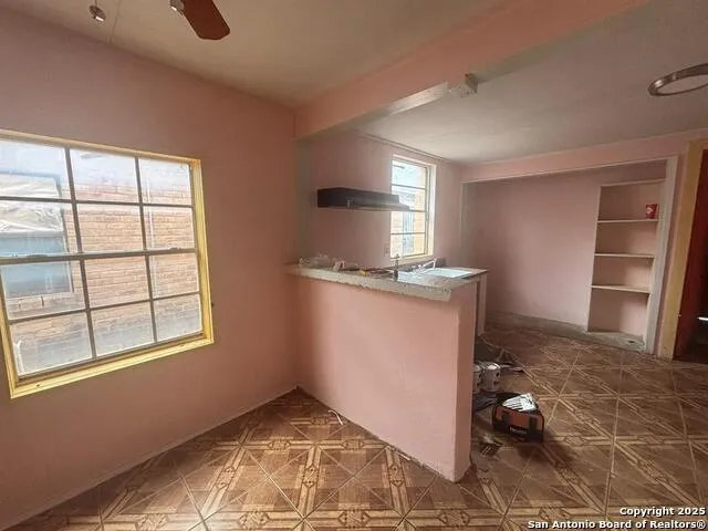 1816 Anna Ave Laredo, TX 78040