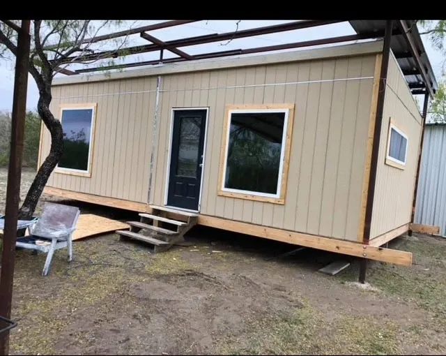 211 County Road 229 Circle Three Rivers, TX 78071