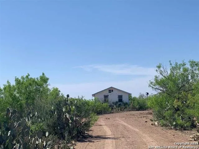 5 ACRES- LOT 28 Camino Del Este Laredo, TX 78043