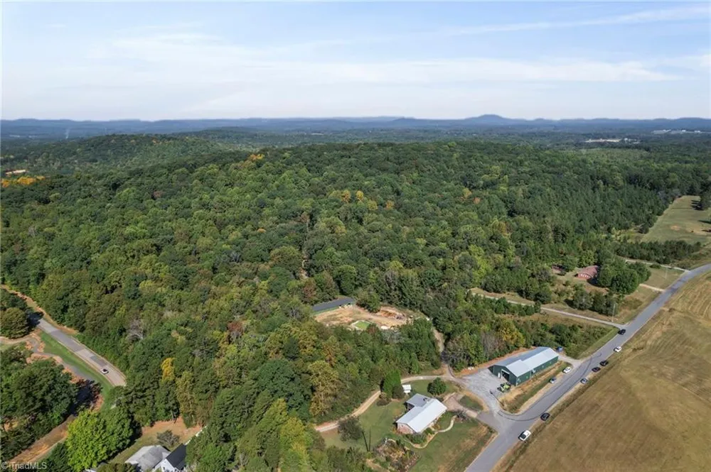 2272 Doul Mountain Road Asheboro, NC 27205