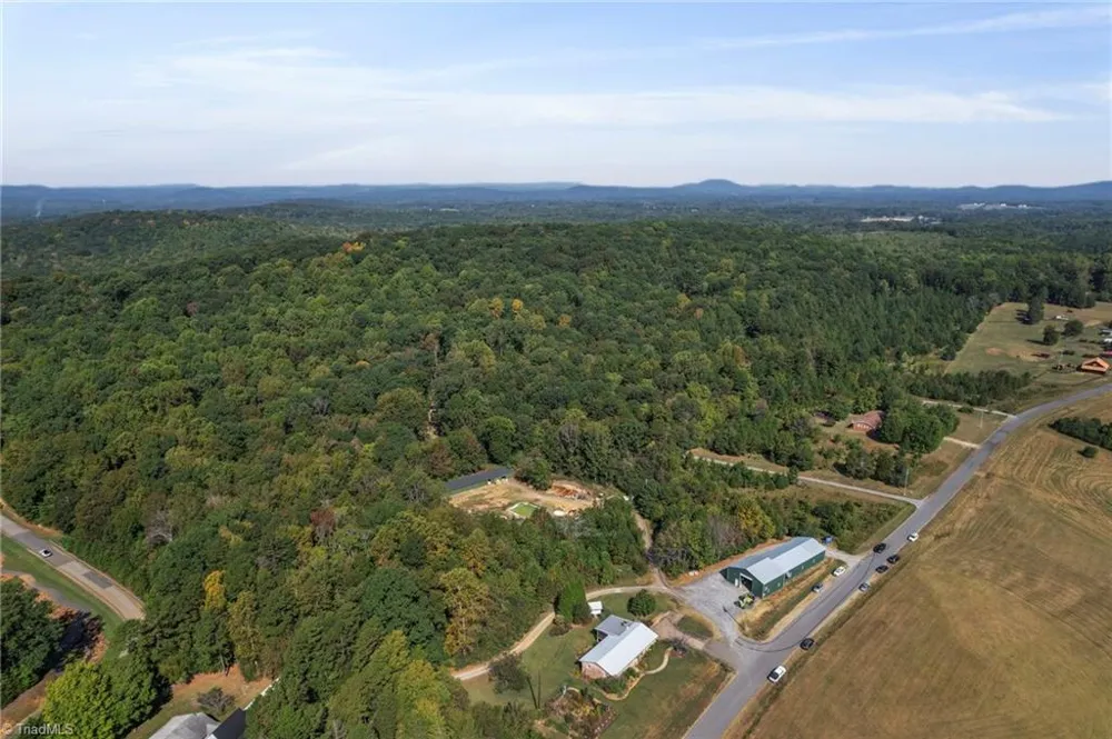 2272 Doul Mountain Road Asheboro, NC 27205